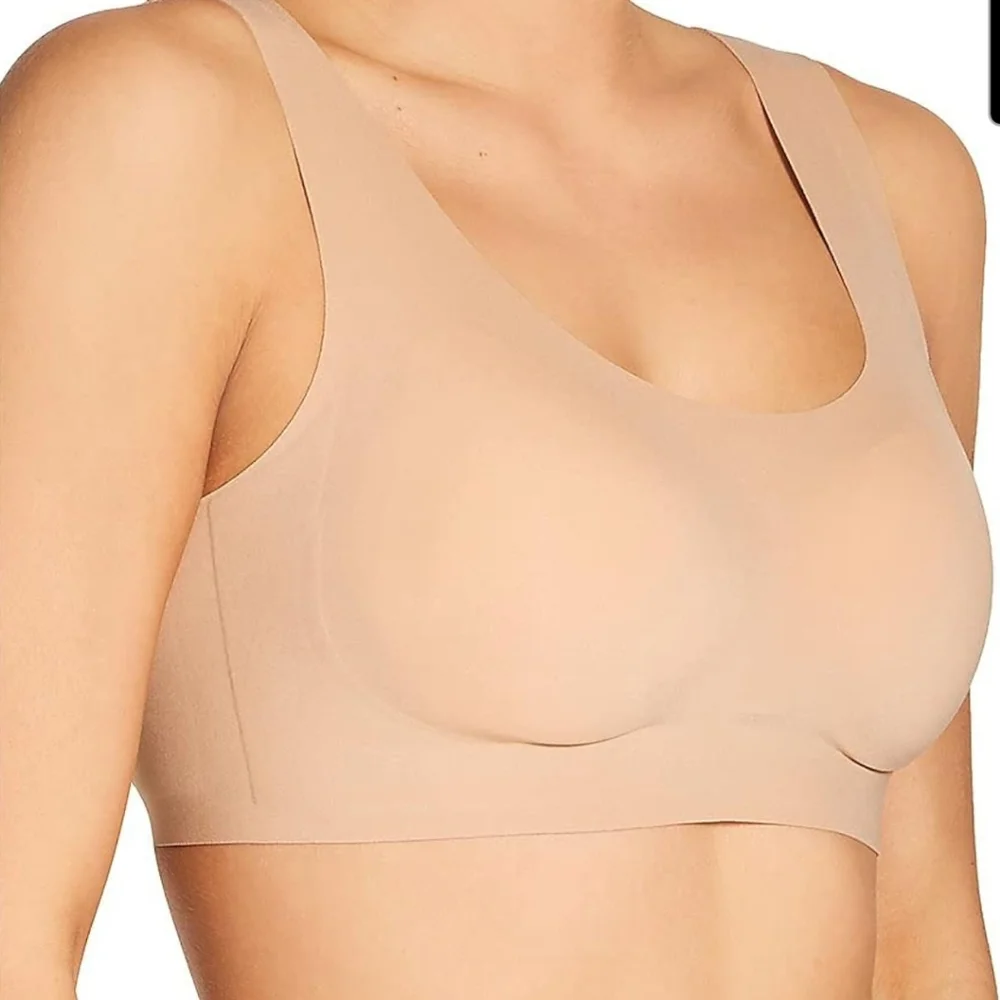 Le Mystere Smooth Shape Comfort Wireless Bra, Built Up Straps, Lightly Lined - Picture 1 of 2